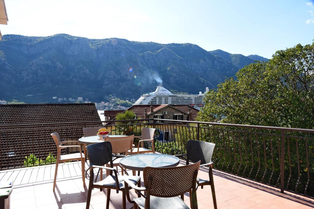 Apartmani F&M Kotor Exterior photo